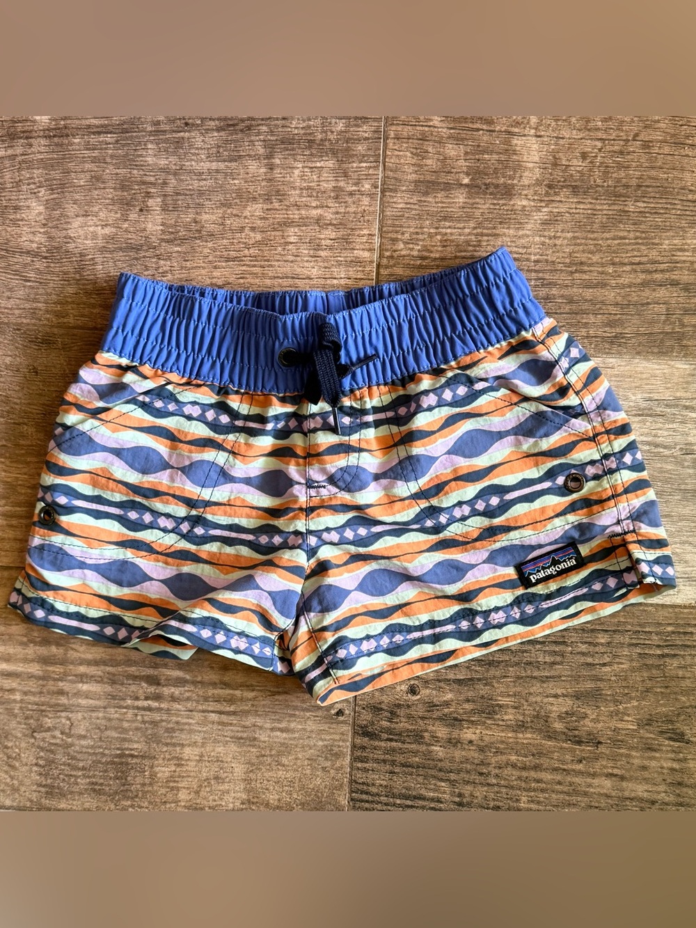 Patagonia Girls' Costa Rica Baggies Shorts xs